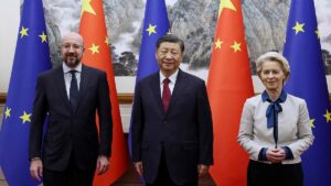 La UE insta a China a abordar sus "diferencias" con Occidente en la cumbre en Pekín