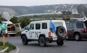 La misión de la ONU en el Líbano fue agredida por un grupo de residentes: un oficial resultó herido - AlbertoNews