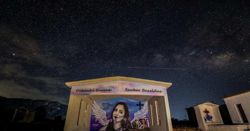 Las imágenes de los daños a la tumba de Debanhi Escobar tras vandalismo en panteón de Nuevo León
