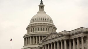 Los republicanos del Senado de EEUU se oponen a la aprobación de un nuevo paquete de ayuda militar para Ucrania e Israel