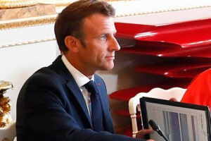 Macron enfrenta la última oportunidad para la reforma migratoria