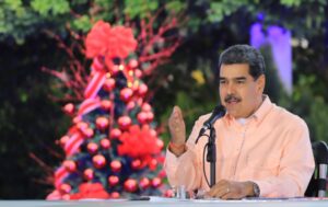 Maduro dice que la Fiscalía "hizo justicia" con órdenes de detenciones a dirigentes opositores