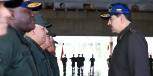 Maduro inicia «acciones defensivas» militares en el Caribe por la llegada de un buque de guerra británico