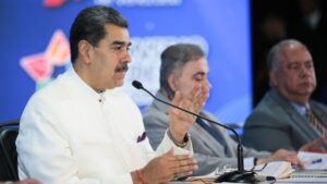 Maduro presenta ley para crear estado en el Esequibo, otorgará licencias petroleras