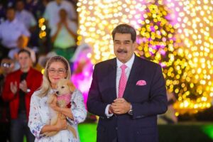 Maduro y Cilia Flores desean una ¡Feliz Navidad! a Venezuela