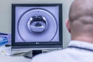 Más del 80 % de servicios de tomografías están inactivos en Venezuela