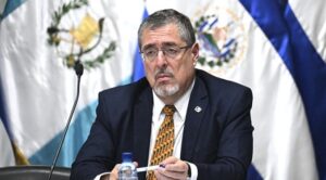 OEA condena inminente golpe de Estado en Guatemala contra Bernardo Arévalo