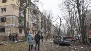 Oleada de ataques rusos con drones y misiles en toda Ucrania