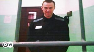 Opositor ruso Navalny fue trasladado a lugar "desconocido" – DW – 15/12/2023