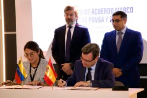 Pdvsa y Repsol firman acuerdo para reactivar Petroquiriquire