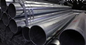 Por qué el gobierno de AMLO impuso un arancel del 80% a las láminas de acero importadas de China