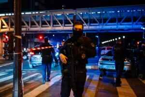 Preocupacin en Francia por la falta de control de los radicalizados