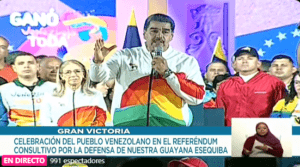 Presidente Maduro celebra la victoria del SÍ en toda Venezuela