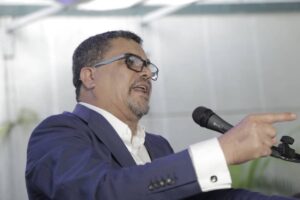 Rausseo aclara que no tiene relación con venta de franelas "Venezuela Cuenta Conmigo"
