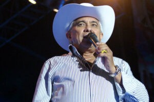 Reynaldo Armas tuvo que recibir atención médica de emergencia en un concierto en Guasdualito