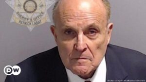 Rudy Giuliani deberá pagar USD 148 millones por difamación – DW – 16/12/2023