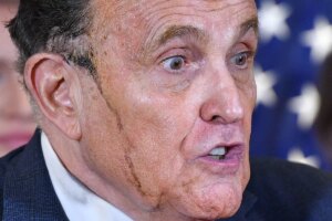 Rudy Giuliani, ex abogado de Trump, se declara en bancarrota tras su condena millonaria por difamacin