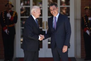 Sánchez conversa con Biden para reiterarle una "solución política" en Gaza con la coexistencia de dos Estados