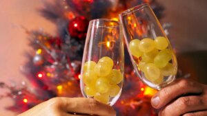 Sorprende a tus invitados en Nochevieja con estos envases 'gourmet' para las doce uvas