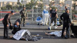 Tres muertos y seis heridos en un ataque palestino en Jerusalén