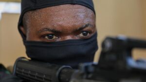 Un ataque en Nigeria deja al menos cuatro muertos y dos civiles raptados