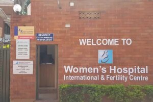Una mujer ugandesa de 70 aos da a luz a gemelos tras un tratamiento de fertilidad