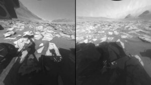 el rover Curiosity capta cómo cambia su sombra en Marte