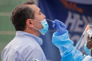 Academia Nacional de Medicina pide mantenerse alerta ante incremento de enfermedades respiratorias