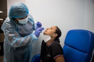 Advierten sobre repunte de influenza, dengue y Covid en Venezuela