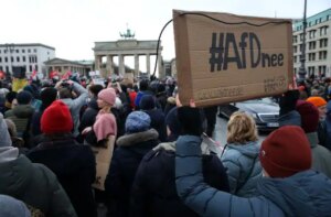 Alemania debate la prohibición del partido ultra Alternativa para Alemania
