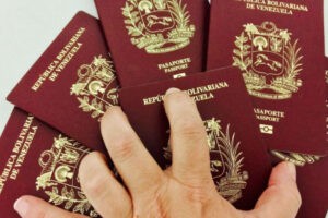 Aseguran que el pasaporte venezolano tendrá nuevo precio tras la desaparición del petro