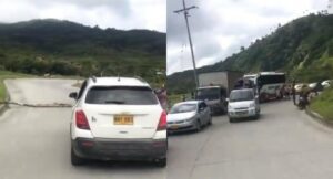 Carros sepultados por avalancha en Chocó estarían detenidos por bloqueo indígena