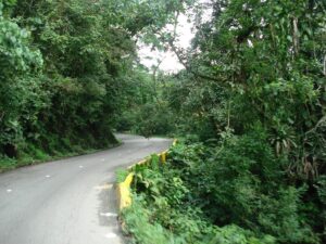Cerrada carretera hacia Ocumare