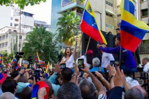 Chavismo y oposición cara a cara en Altamira este 23 de enero