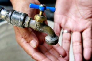 Comunidad Las Playitas de Guasdualito lleva un mes sin agua potable