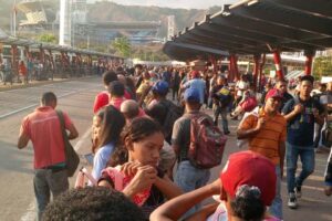 Daños en una guaya eléctrica dejaron sin servicio ferrocarril Caracas-Valles del Tuy
