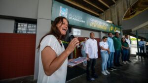 Dueños y defensores de las mascotas celebran instalación del Centro de Atención Veterinaria de la Alcaldía de Maracaibo