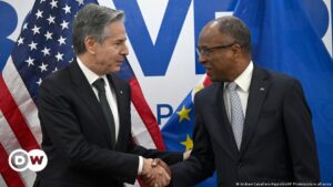EE. UU. "comprometido" a fortalecer lazos "en toda África" – DW – 22/01/2024