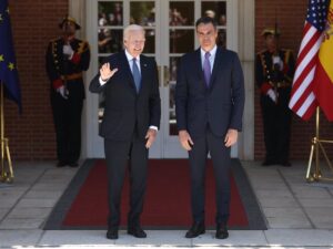 EEUU presiona a España para que apoye la operación en el mar Rojo pero el Gobierno se reafirma en su postura