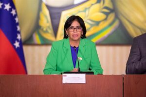 Ejecutivo cuestiona los negocios entre Guyana y Exxon Mobil