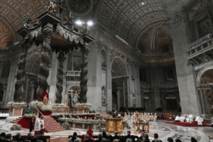 El Vaticano no cambió su doctrina sobre parejas homosexuales