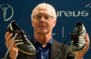 El fútbol mundial de luto por muerte del "Kaiser" Franz Beckenbauer