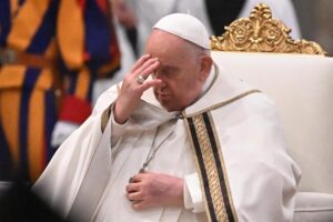 El papa pide seguir rezando por el fin de las guerras