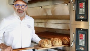 El restaurante donde se elabora y se come el mejor pan de España está en Cantabria y tiene tres estrellas Michelin