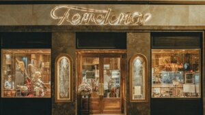 El restaurante que está en la ferretería más antigua de Madrid y que recomienda la Guía Michelin