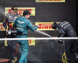 F1: La vuelta de la 'Alonsomana': fiebre por 'La 33', los 'Zanahorios', cifras rcord en TV y revalorizacin en bolsa