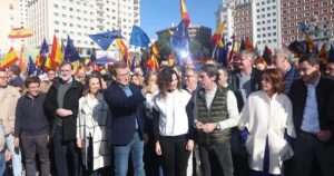 Feijóo reúne este lunes a la Junta Directiva del PP con la amnistía y la campaña gallega como telón de fondo