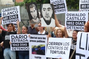Foro Penal: Solo 16 venezolanos presos políticos fueron excarcelados en canje con EE.UU.