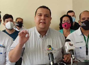Fundaredes denunció que la salud de Javier Tarazona sigue deteriorándose y sufre 10 patologías