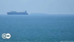 Globos chinos cruzan la línea media del Estrecho de Taiwán – DW – 12/01/2024